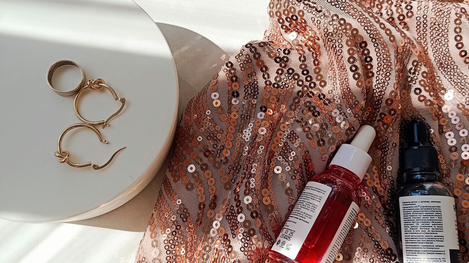 Illustrative photo for "Allure Beauty Box Trial: First Box for $19.99 with Code BEAUTY"